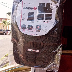 Swiss Drive All-Weather Rubber Floor Mats