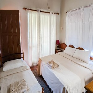 Delcina Suite 1