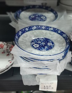 White and Blue Flower Plate 