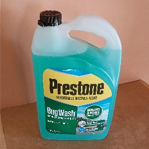 Prestone Bug Wash